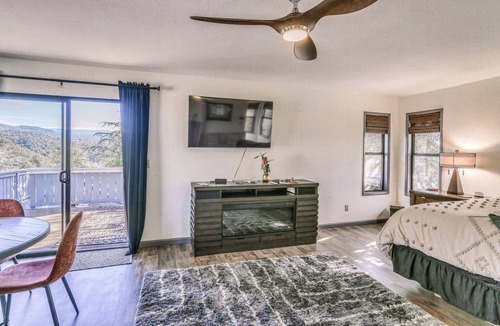 Ahwahnee Apartment | Cozy Studio w/Well-Being Retreat: Near Yosemite!