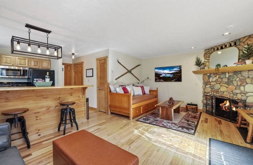 Tahoe Village House | Cozy Tahoe Chalet | Fireplace & Views | Sleeps 4