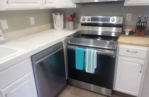Incline Village Condo | Cozy Updated McCloud Condo - Walk to Lakeshore Drive, Shops & Restaurants