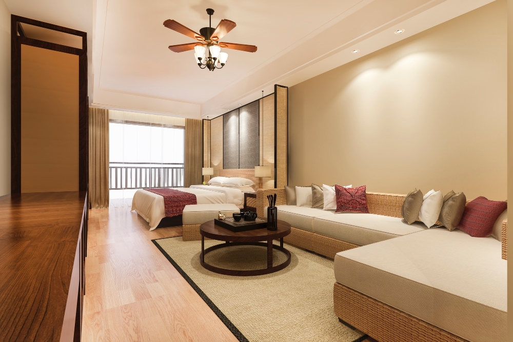 Cuernavaca Apartment | Crestview | Simple Room + Desk