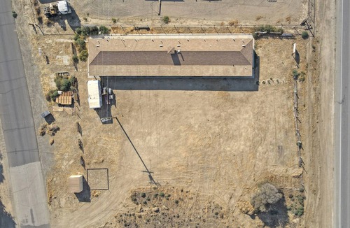 New Cuyama Apartment | Cuyama Dew Drop Inn HWY 166 updated apartment unit 3