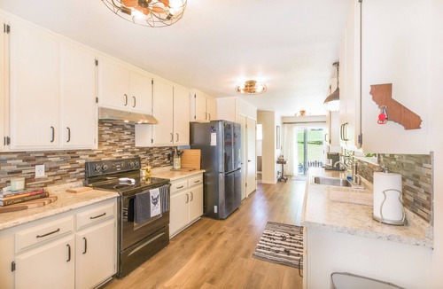 Lake Almanor West House | Darling 2-bedroom house on golf course at Lake Almanor West