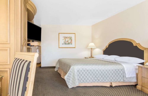 Modesto Hotel | Days Inn by Wyndham Modesto