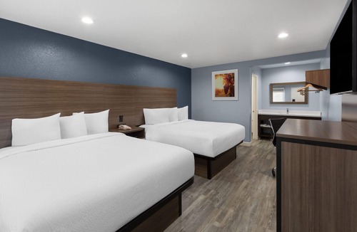 Arroyo Grande Hotel | Days Inn by Wyndham Arroyo Grande/Pismo Beach