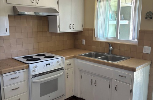 Aptos House | Delightful and personal 1-bedroom house in adorable Aptos for a relaxing stay