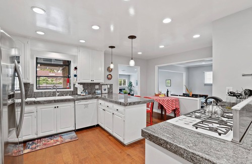 Southwest Anaheim House | Disney | Convention Center | Pool, Jacuzzi - HVH