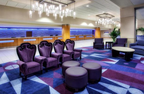 Anaheim Resort Hotel | Disneyland® Hotel