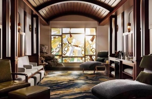 Anaheim Resort Hotel | Disneyland® Hotel