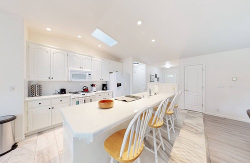 Groveland House | Dog-friendly home with private game room, AC, and pool
