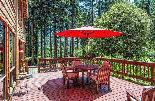 Cazadero House | Dog-friendly home with a hot tub, deck, grill & washer/dryer - golf nearby