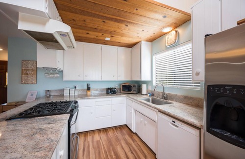 Park Hill House | Dog Friendly, Park Hill Rental w/Ocean Views!