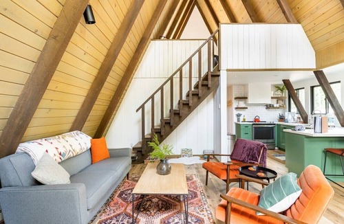 Sierra Cedars Cabin | Dogwood Peak ~ Mid-Century A-Frame with AC + Style