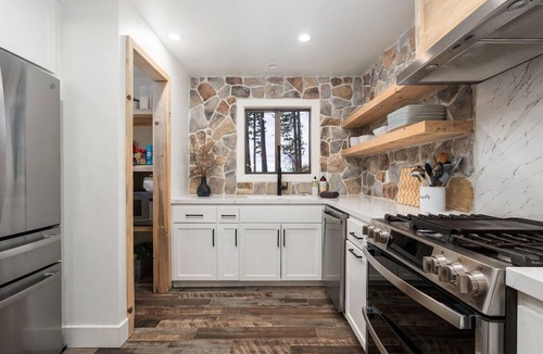 Dogwood Mountain Cabin | Dogwood Retreat | Epic Sunset Views