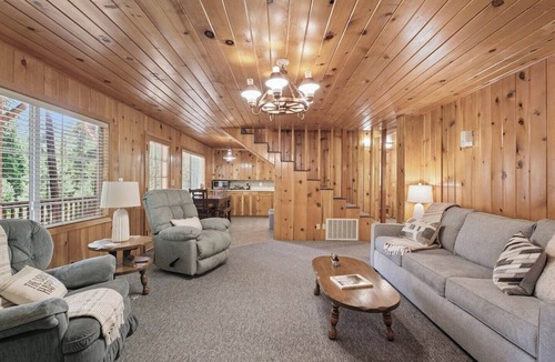 Shaver Lake Cabin | Dogwood Star – Star Location + Cozy Vibes