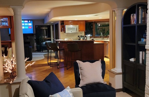 Capistrano Beach House | Doheny Capo Bch Home-Minutes to Harbor & Beaches- Nu Remodel-Hot Tub, AC, WIFI