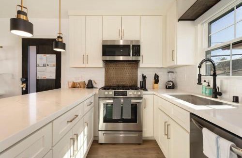 Carlson Park Apartment | Downtown Culver City New Designer Lux 1 Bedroom