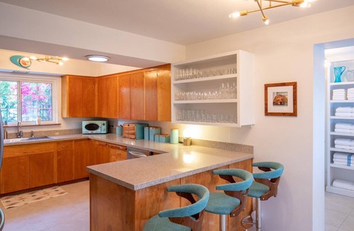 Warm Sands House | Downtown Mid Mod - Warm Sands - Special Summer Rates Now In Effect