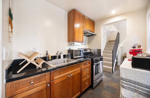 Dolores Heights Cabin | Dreamy Minimalist 1BR Cottage in Eureka Valley