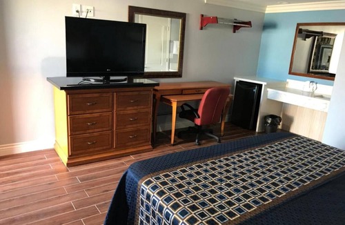 Torrance Hotel | Driftwood Motel
