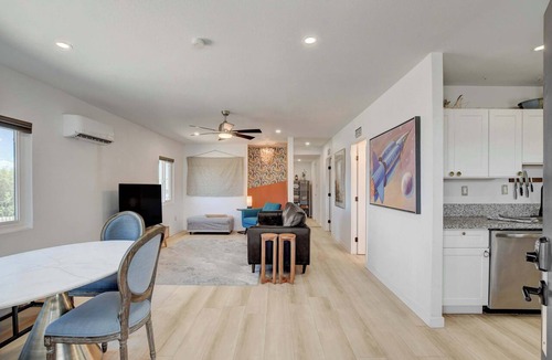 Townsite House | Dual-Home Compound | Ideal for Groups & Long Stays