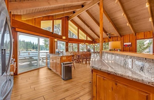 Bass Lake House | Eagles Nest at Bass Lake near Yosemite with Boat Dock!