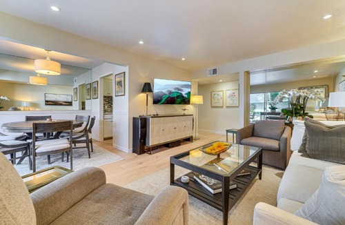 Sharon Heights House | Easy Access to Stanford! Walkable Condo