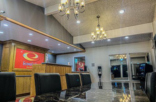 Winnemucca Hotel | Econo Lodge Inn & Suites Winnemucca