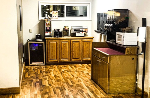 Winnemucca Hotel | Econo Lodge Inn & Suites Winnemucca
