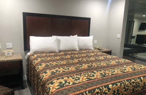Ontario Hotel | Economy Inn - Ontario Airport/Chino