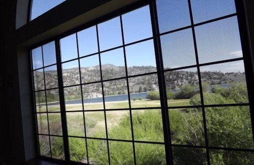 June Lake Condo | Edgewater #1 , June Lake View! Lower unit