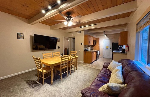 Yosemite West Cabin | El Capitan Hideaway - A-Frame Cabin Yosemite West