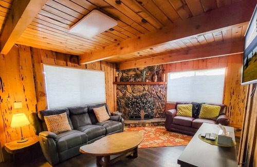 Big Bear City House | Elysian Place Dog Friendly