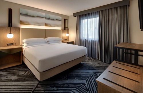 San Rafael Hotel | Embassy Suites by Hilton San Rafael at Marin Center