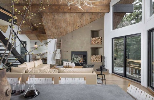 Cedar Glen House | Emerald Point Retreat, lakefront with dock!