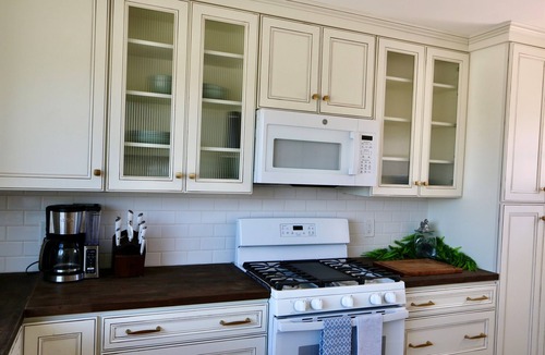 Atascadero House | Emerald's Modern Farmhouse: BBQ & Wine Country