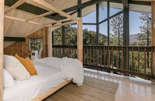 Pine Mountain Club House | Enchanted Forest A-Frame, Sauna, Hiking, Stars!