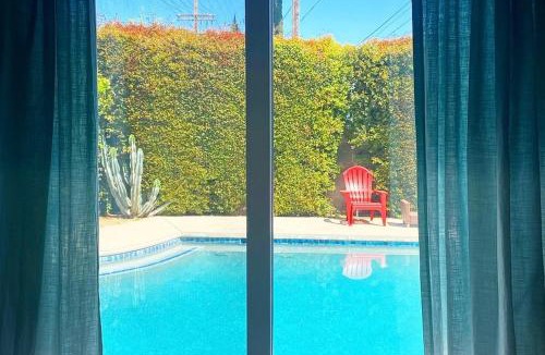 Encino House | Endless summer in LA *HEATED POOL/HOT TUB/CABANA*