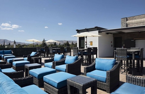 Winters Hotel | Enjoy a Hassle-Free Stay! Four Relaxing Units, Pets are Allowed, Free Parking!