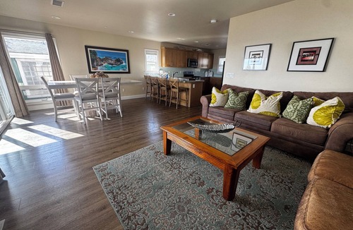 Avila Beach House | Enjoy the big ocean views, hear the waves crashing, enjoy the coastal vibe.