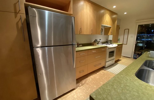 Greenwood House | Enjoy watching the sunrise over Lassen peak!