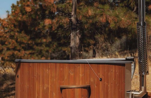 Dunlap Cabin | Event venue in nature retreat