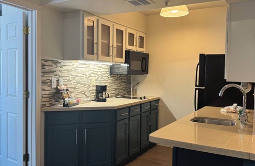 San Jose Hotel | Excellent Choice! Spacious Unit with Free Daily Breakfast