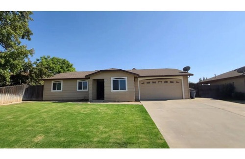 Fresno Condo | Excellent Home Near Shopping and Restaurants