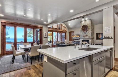 Sierra Shores Apartment | Exclusive Lakefront Luxury by Heavenly Hot Tub PEAK SS14
