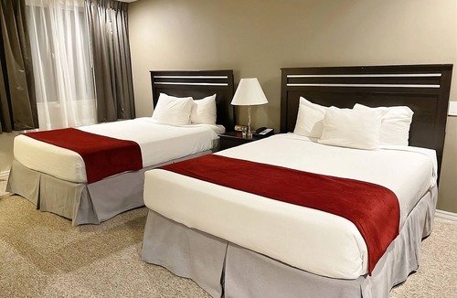 Torrance Hotel | Executive Double Suite with Modern Comfort near South Bay and Los Angeles