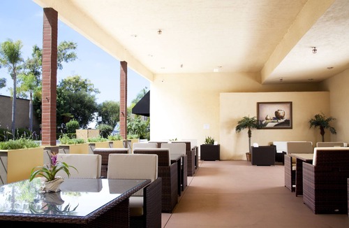 Torrance Hotel | Explore Strand Bike Trail from This 2 Torrance Stay w/Free Parking