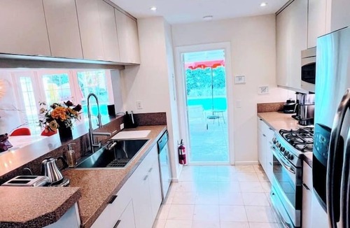 Tahquitz River Estates House | Exquisite 2BR/2BA w/pool, spa, gourmet kitchen