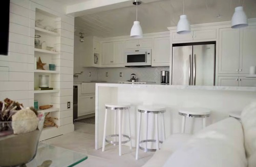 Carpinteria Condo | Exquisite Carpinteria Beach Cottage, Steps Away From The Beach