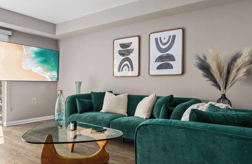 Ocean Park Apartment | Exquisite Ocean View Duplex Rooftop Santa Monica