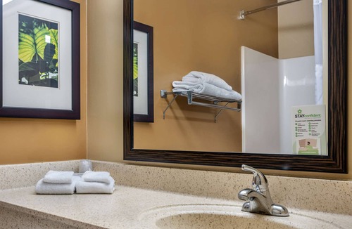 Tracy Hotel | Extended Stay America Suites Stockton Tracy